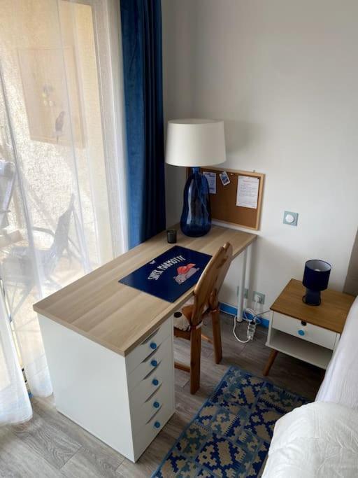 Logement Cosy, Situe Entre Ciel Et Mer Vence Extérieur photo